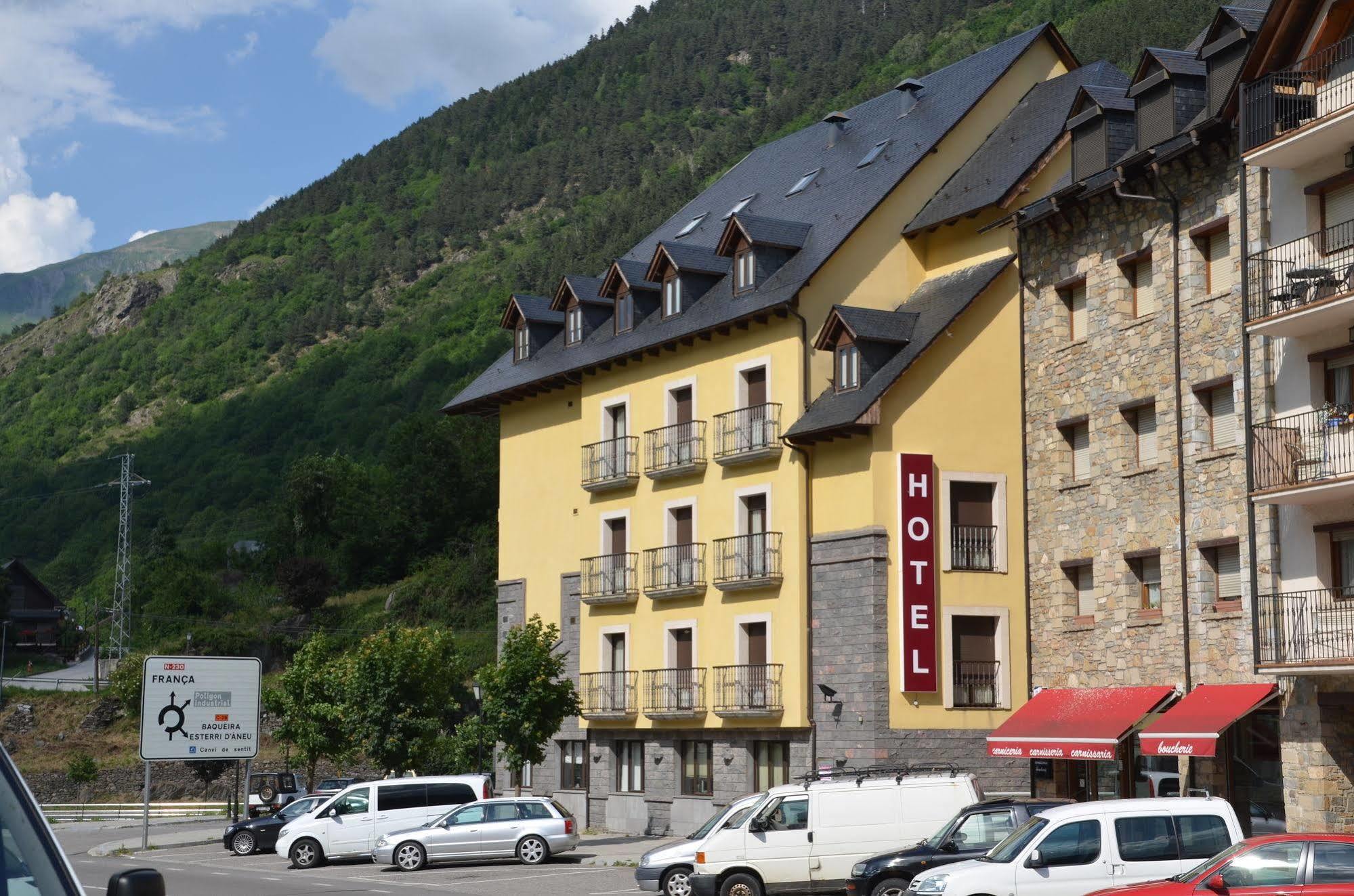 Hotel Spa Acevi Val D'Aran Vielha e Mijaran Exterior foto